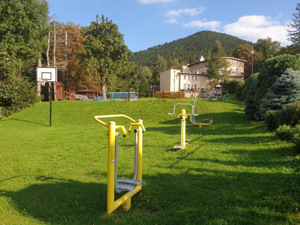 Ow Sorrento Hotel Bystrzyca Kłodzka Buitenkant foto